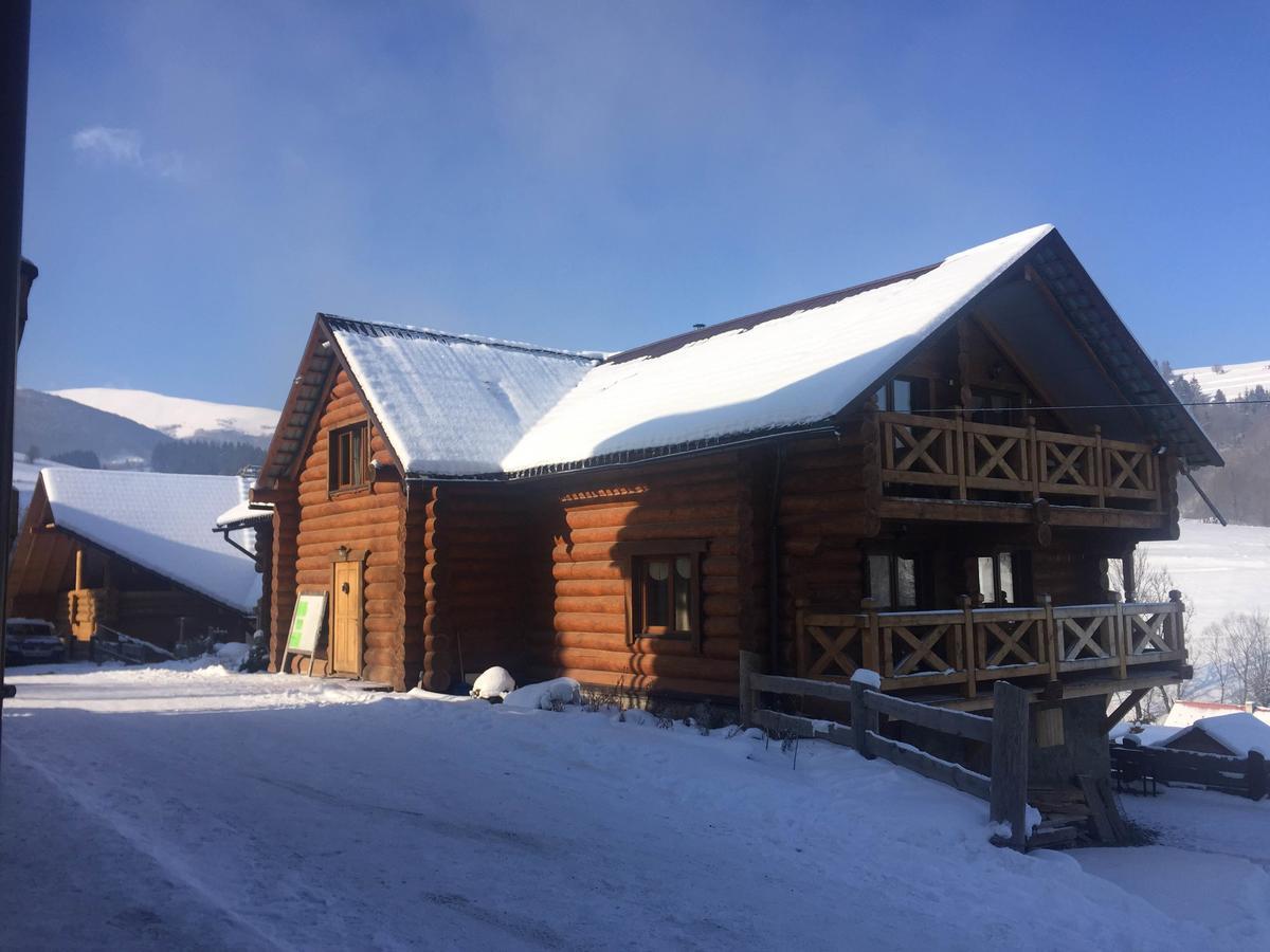 Roksolana Hotel Izki Bagian luar foto