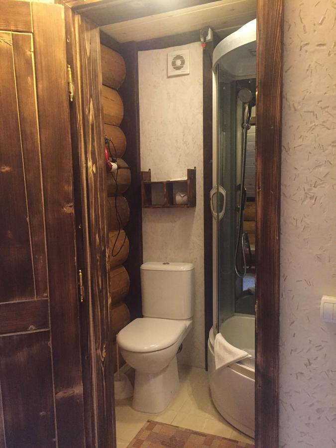 Roksolana Hotel Izki Bagian luar foto